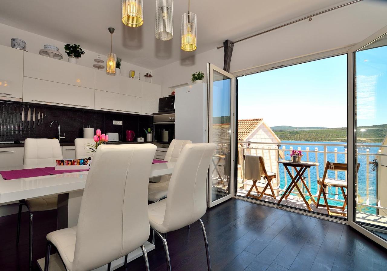 Apartman Staro Selo Примоштен Екстер'єр фото