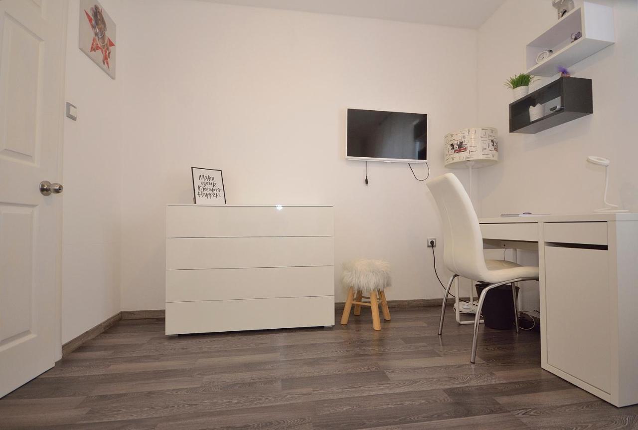 Apartman Staro Selo Примоштен Екстер'єр фото