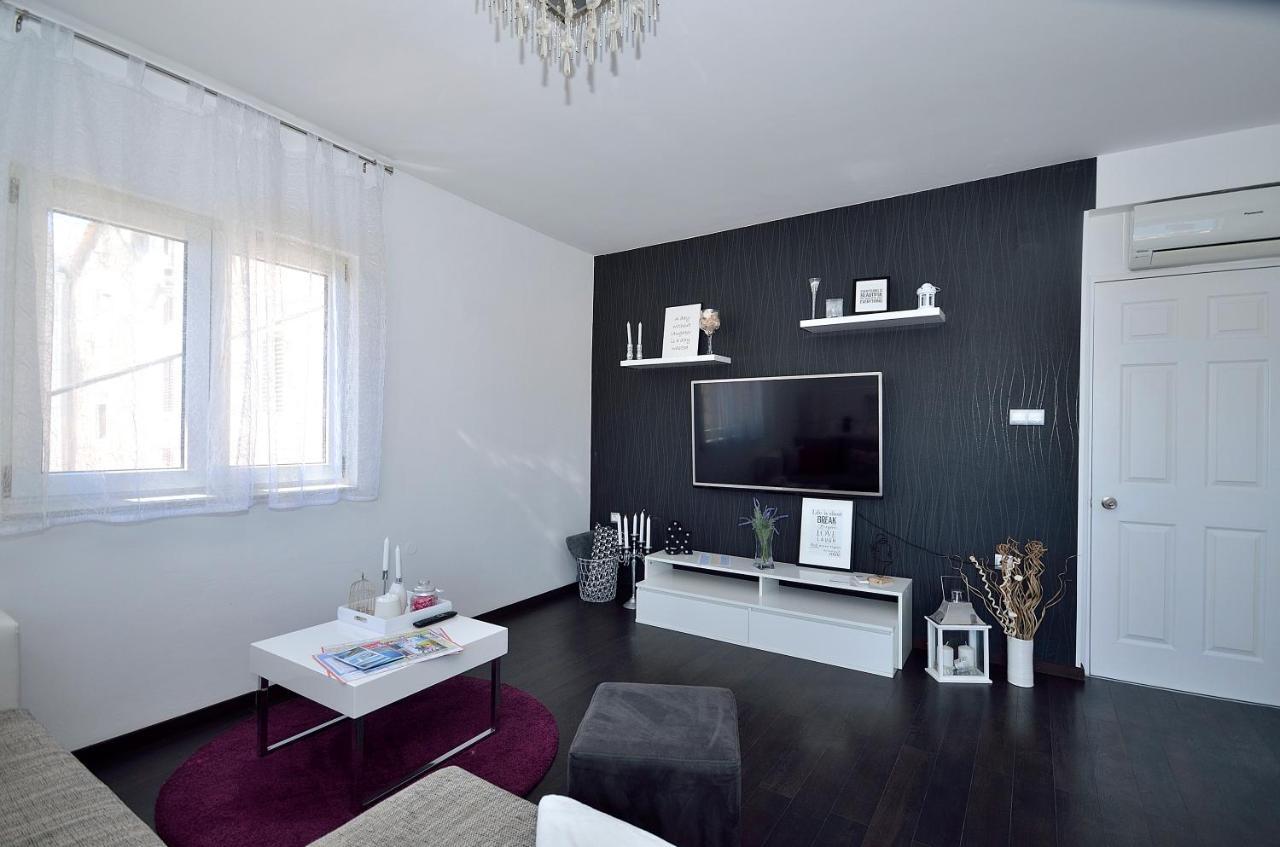 Apartman Staro Selo Примоштен Екстер'єр фото